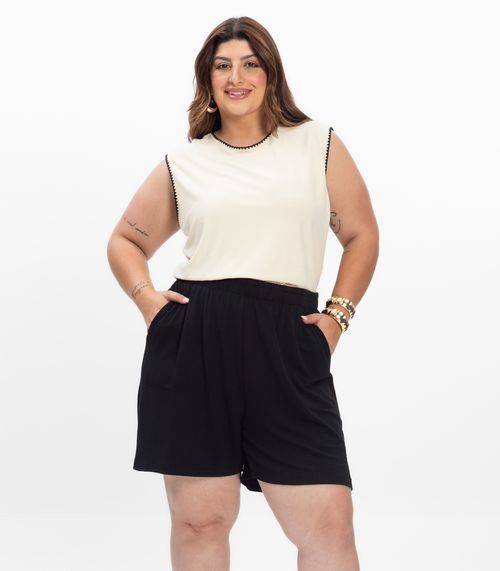 Shorts Feminino Plus Size Com Bolsos Secret Glam Preto