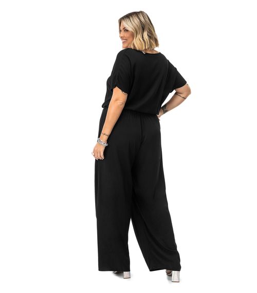 Macacão Plus Size Em Viscose Slub Secret Glam Preto